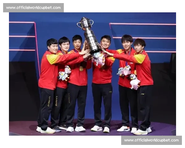 汗水化作奖杯,乒乓球颁奖礼书写奋斗诗篇 汗水化作奖杯,乒乓球颁奖礼书写奋斗诗篇